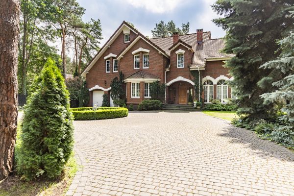 Driveway Pavers Repair Service